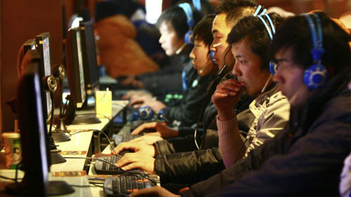 مستخدمو الانترنت بالصين يبلغون 648 مليونا