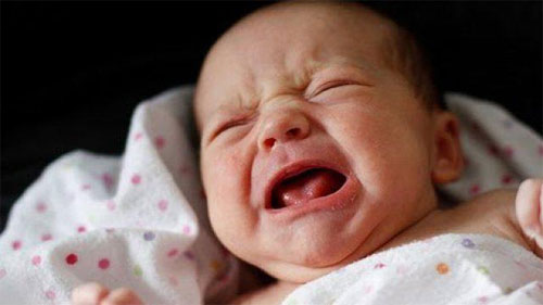 دراسة: الرضع يشعرون بالألم مثل البالغين لكنهم أقل قدرة على تحمله