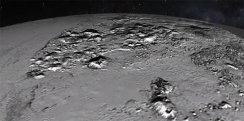 مسبار ناسا يرصد طبقات ضبابية كثيفة وتدفقات جليدية على سطح بلوتو