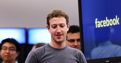 Facebook: bientôt un bouton "j'aime pas", annonce Mark Zuckerberg