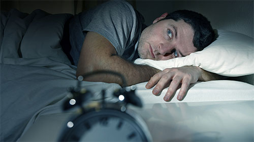 قلة النوم تضر بالقلب وتؤثر على الجهاز المناعي للجسم