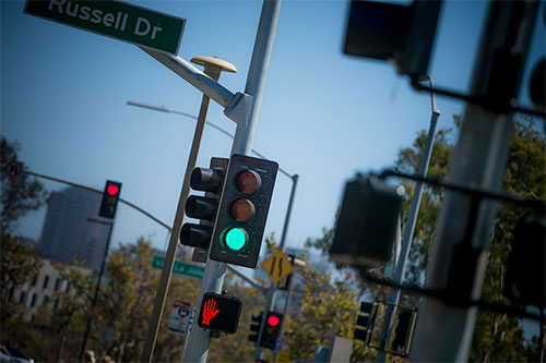 دراسة: اختفاء إشارات المرور مستقبلا
