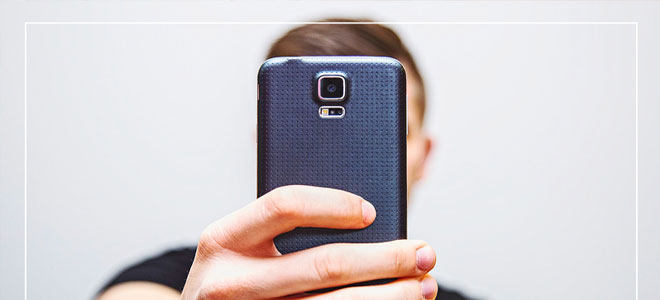 "السيلفيست".. مرض نفسي يصيب محبي صور السيلفي