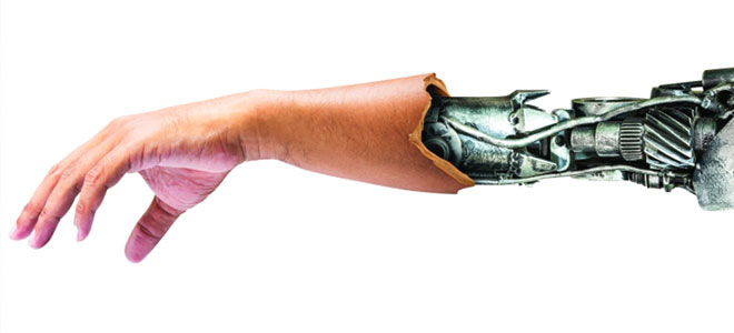 يد آلية يتحكم بها الدماغ توفّر وظائف حركية