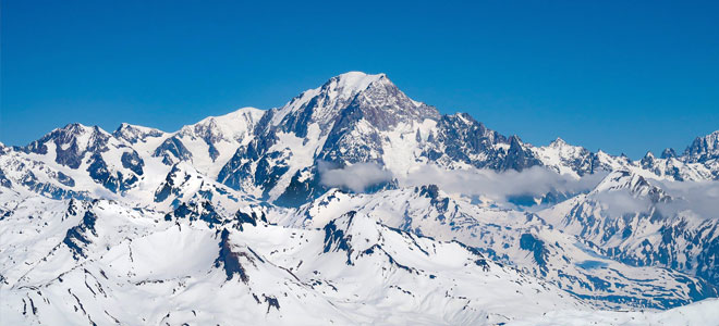 ارتفاع جبل مون بلان ينخفض 2.22 متر